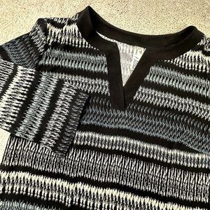 Emma and Michele Dress Size Medium Excellent condition‎